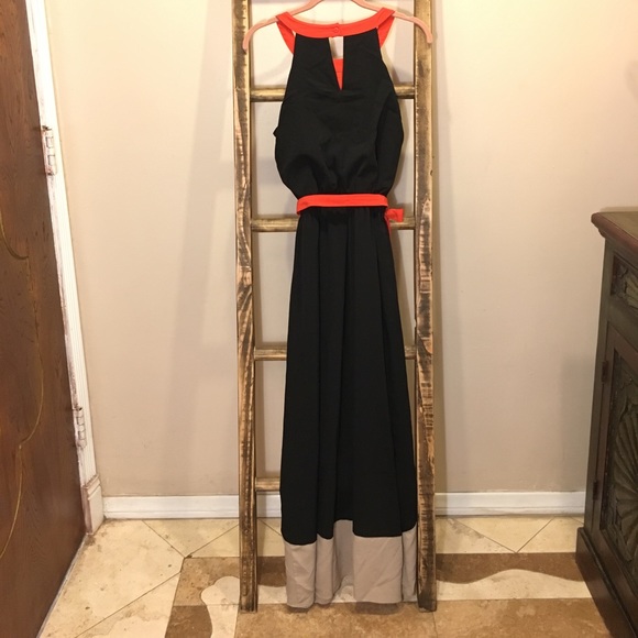 Enfocus Studio Long Dress - Picture 1 of 4